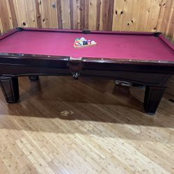 8ft Pool Table