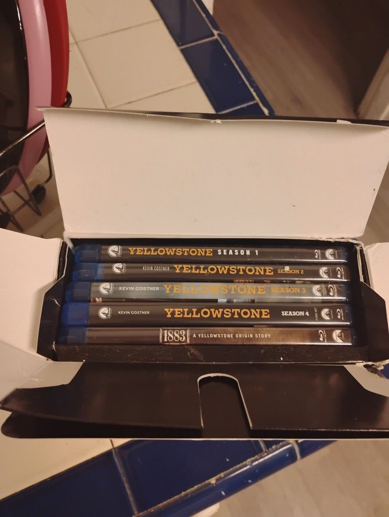 Yellowstone: The Dutton Legacy Collection (Limited Edition Gift Set) – Seasons 1–4 + 1883