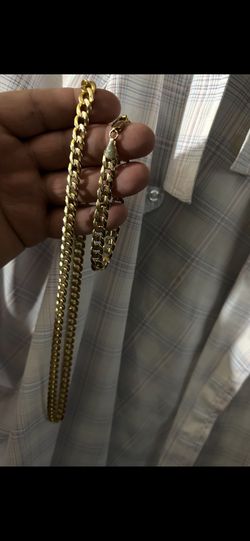 18k Gold Plated Chain Necklace And Matching Bracelet