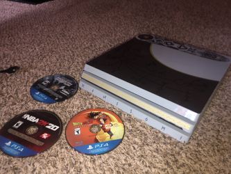 God of War PS4 Pro Bundle