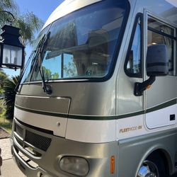  Winnebago Fleetwood Southwind  2001