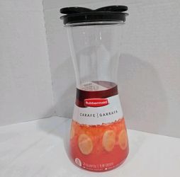 Rubbermaid 2 qt Carafe Leak-Proof Lid BPA Free Shatter Resistant Clear 11.5"