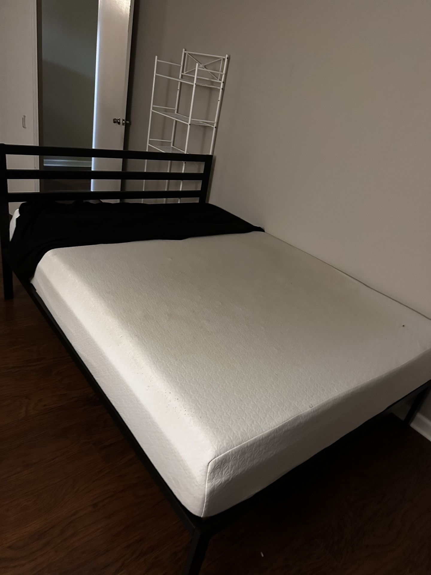Queen Bed Frame With Mattress $50