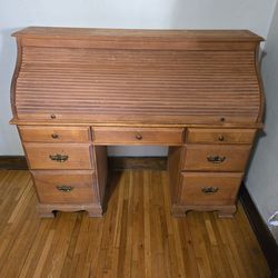 Rolltop desk
