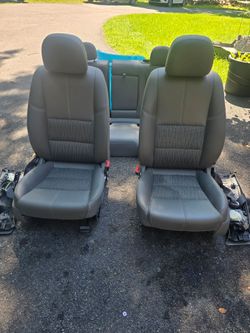 Gray Leather and Cloth Car Seat Set