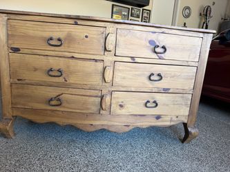Rustic Solid Pine 6-Drawer Dresser with Night Stands