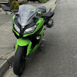 2014 Kawasaki Ninja 300 
