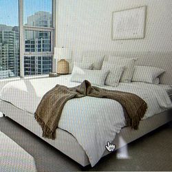 Tempur Pedic King Size bed with Adjustable Frame