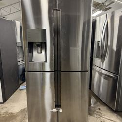 SAMSUNG REFRIGERATOR 