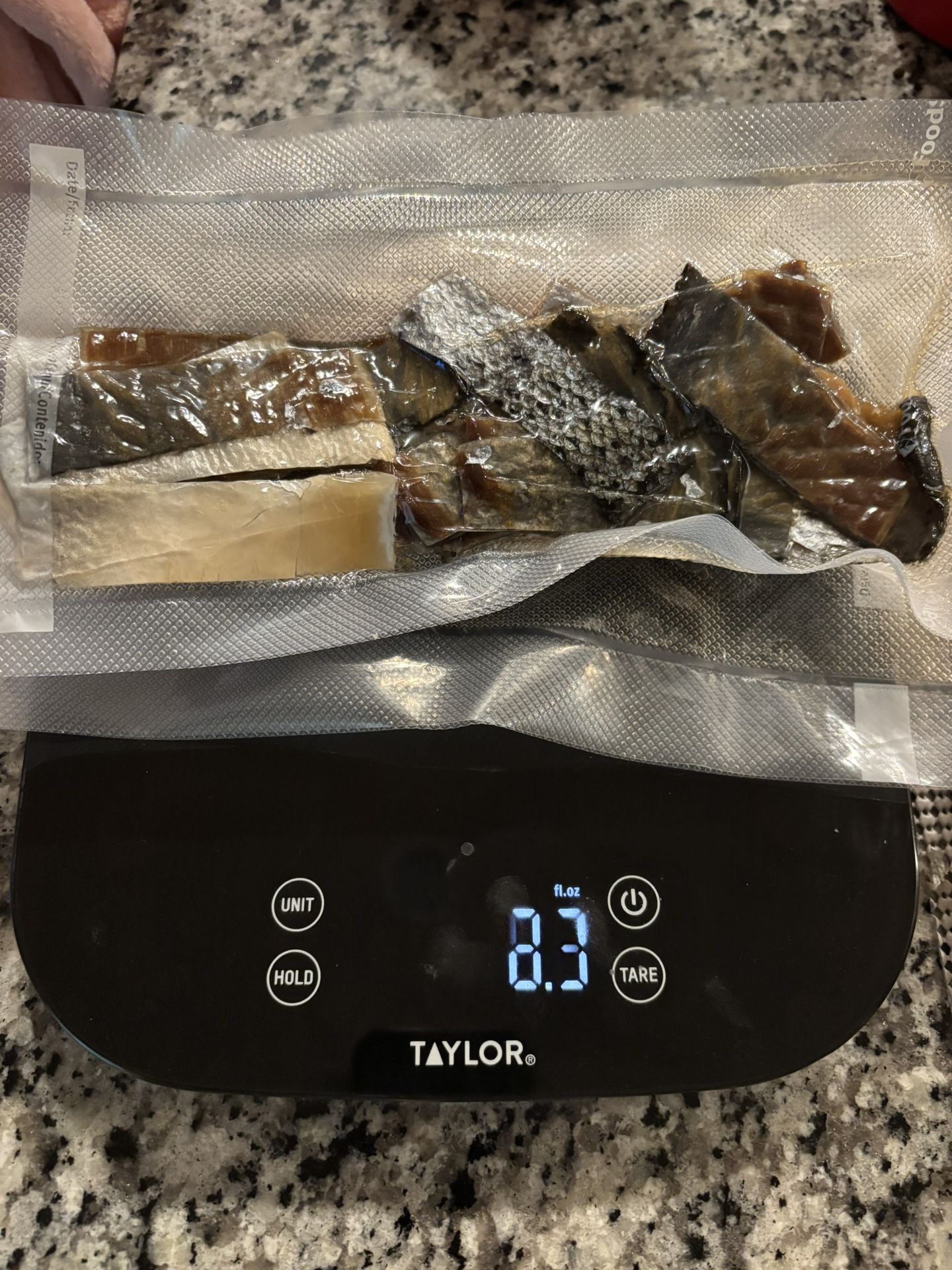 DIY Fresh Dogs Cats Treats Dry salmon Skin Vacuum Sealed 8oz