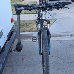Yakima Ridgeback 4 Bike Rack