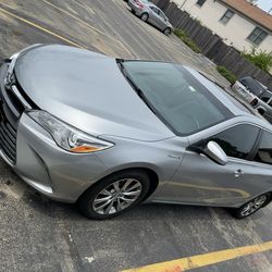 2015 Toyota Camry Hybrid