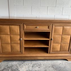 Thomasville Solid Wood TV Entertainment Center
