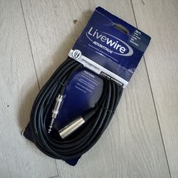 New Livewire Advantage Interconnect Cable 1/4" TRS Male to XLR Male 20 ft. Black