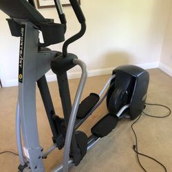 SportsArt E82 Elliptical 