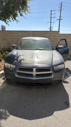 Dodge charger se