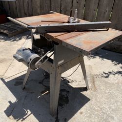 Craftsman Table Saw Works Great 