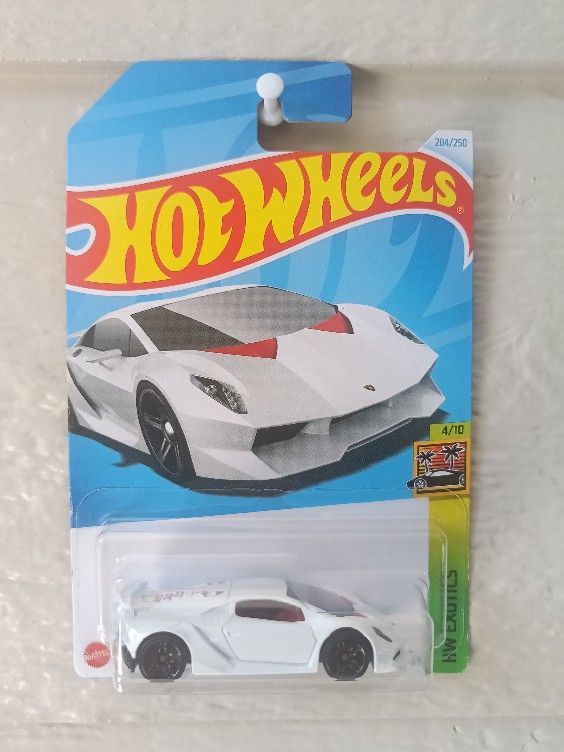 Hot Wheels: LAMBORGHINI SESTO ELEMENTO