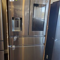 Samsung Family Hub Refrigerator In Box U2 6