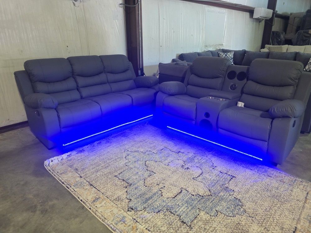 Brand New Byers Market Gel Leather Reclining Sofa & Loveseat Sets with Bluetooth, Speakers, LEDs ➕️