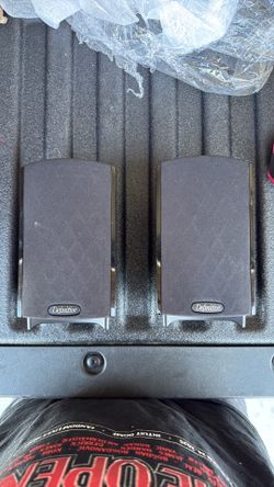 Definitive technology Pro monitor 600 surround speakers