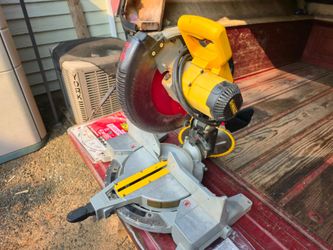 DeWalt 12" miter saw