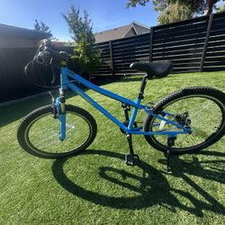 Dart 24” Kids’ Bike 7 Speed (8-11 years)