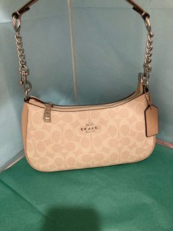 Coach Signature Canvas Shoulder Bag