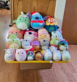 22 Used Squishmallows.