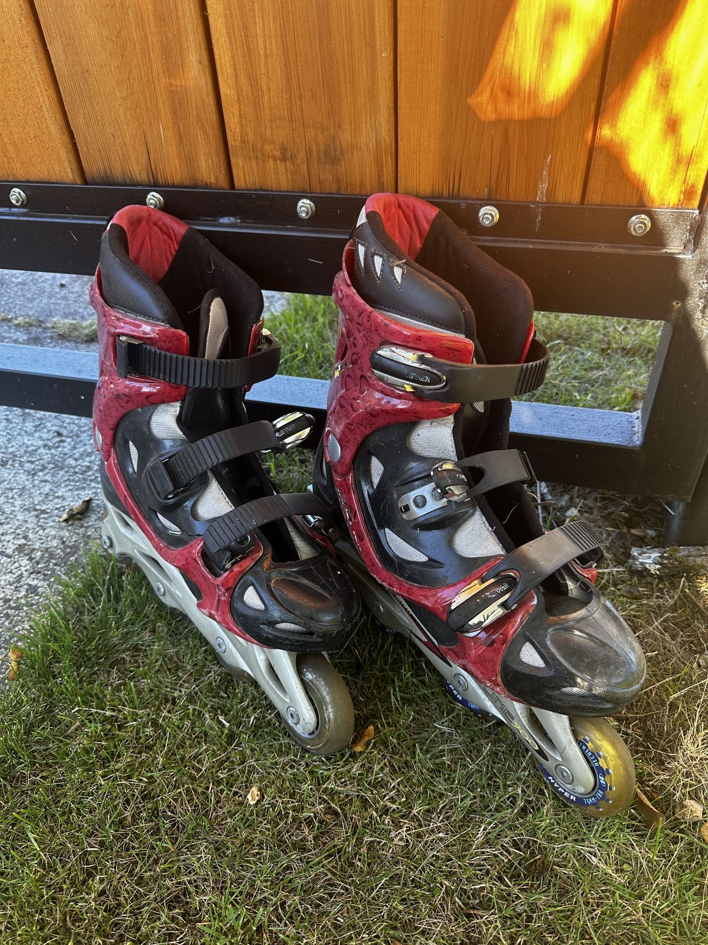 Roller derby rollerblades Size 11