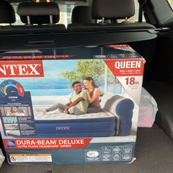 New Queen Size Air Mattress 