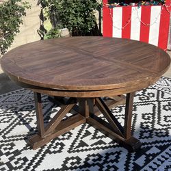 Farmhouse Rustic Reclaimed Wood Round Dining Table 