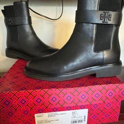 Tory Burch Only Wore Once Size 9