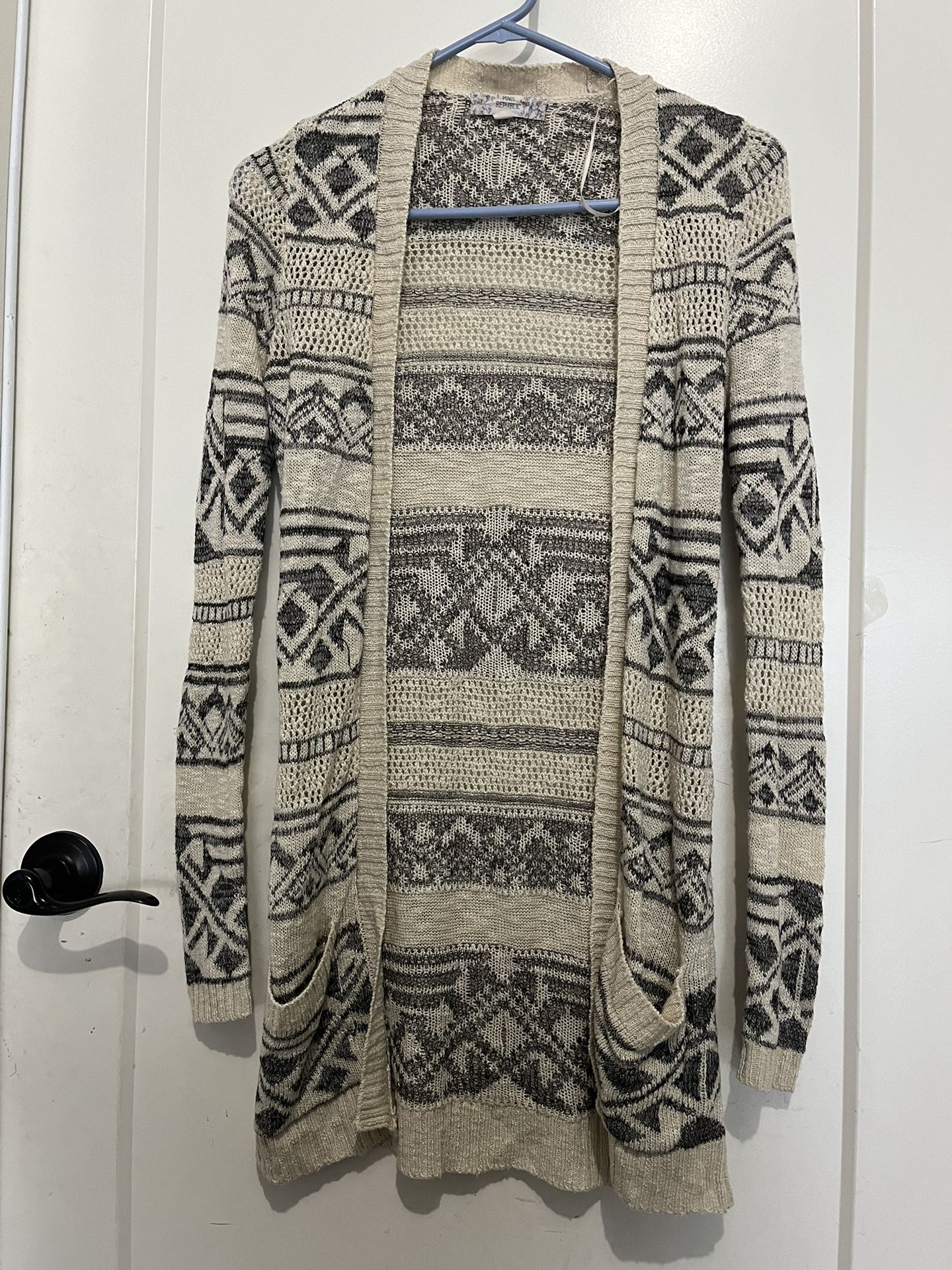 Women’s Cardigan Sweater