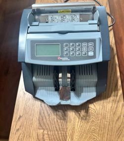 Cassida 5520 UV/MG Bill Counter