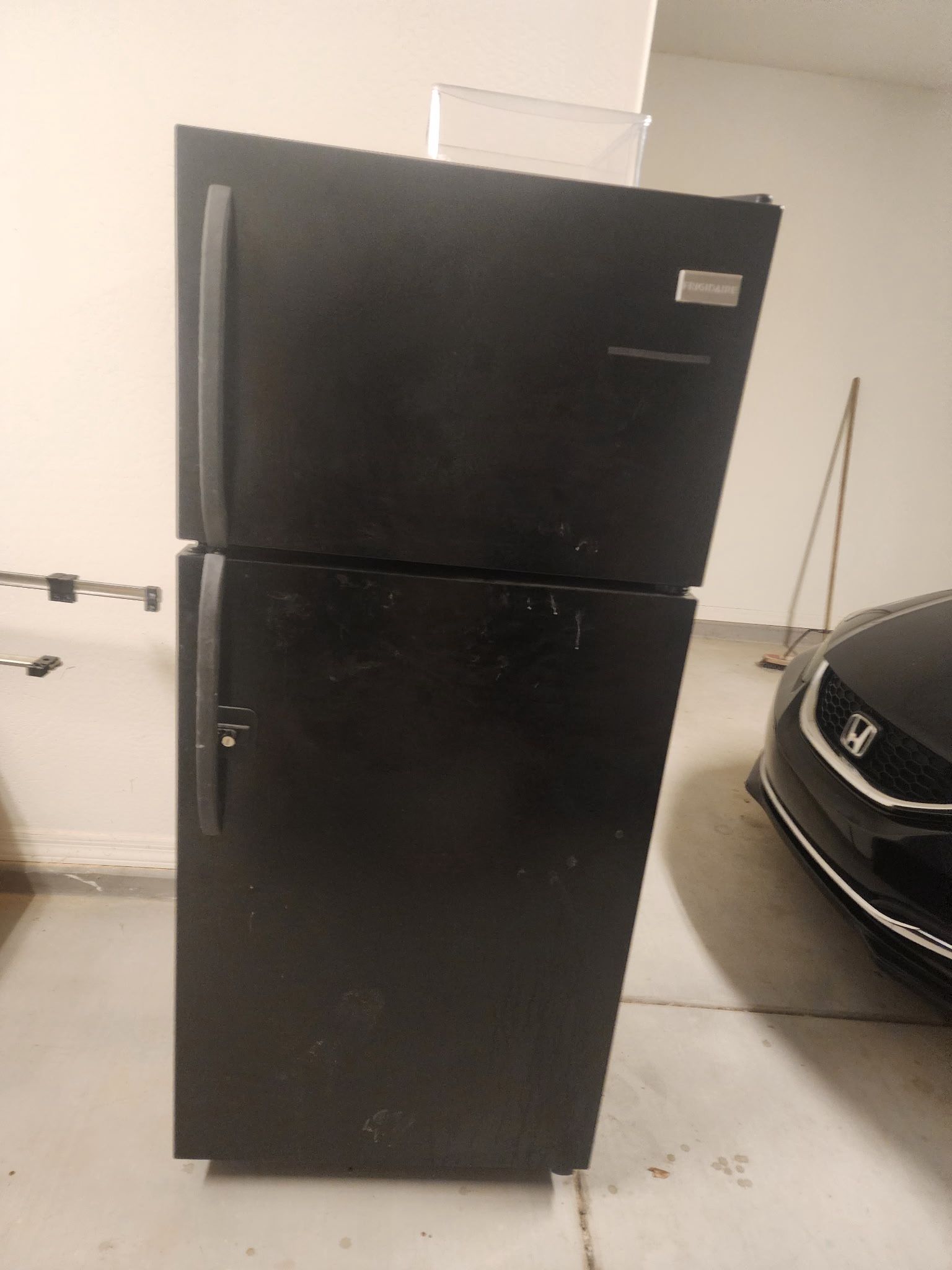 Refrigerator