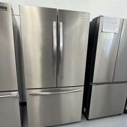 Frigidaire 36 in 29 cu. ft. Standard Depth French Door Refrigerator in Smudge-Proof Stainless Steel with Internal Water Dispenser