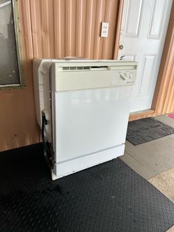 Americana Dishwasher White
