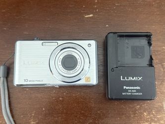 Panasonic LUMIX 10MP Digital Camera
