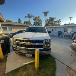 Chevy Silverado 1500 Crew Cab