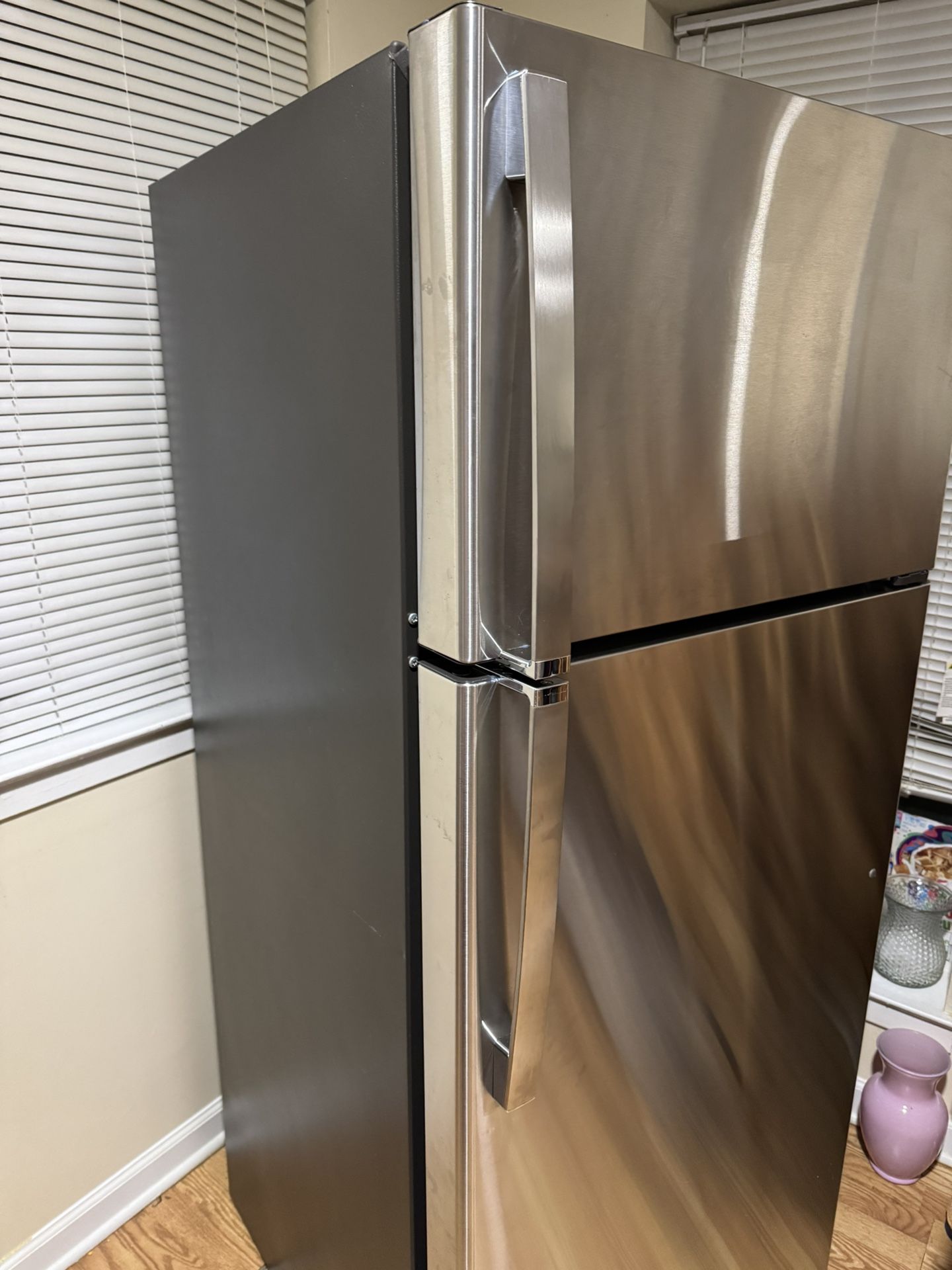 GE Fridge
