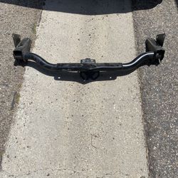 Oem 2016-2020 Canyon  Rear Tow Bar Brand New 