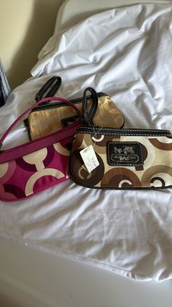 Coach Wallets With A Leather Strap