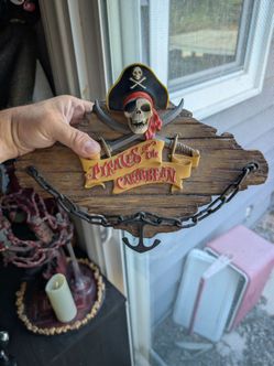Pirate's of the Caribbean Talking Display wall plaque