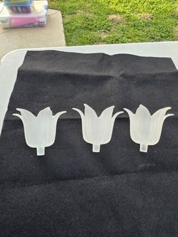 Vintage Partylite 80's Frosted Ribbed Tulip Shaped Glass Votive Candle Holder 4"