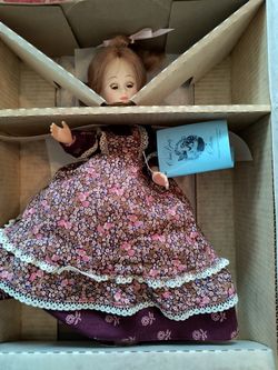 Doll Collectors Buy