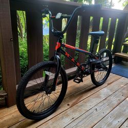 HARO ANNEX Si 20 RACE BIKE (Barely Used)