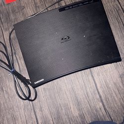 Samsung Blu-Ray Player (BD-JM51) Curved - Tested - No Remote