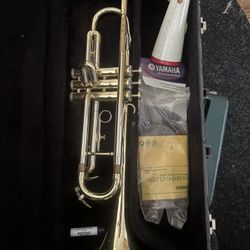 Boosey Hawkes Regent Trumpet With Accessories 