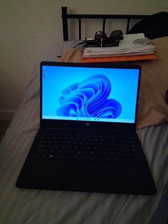 Laptop Hp Yo